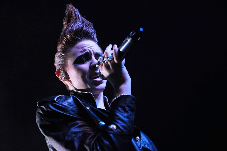 La Roux – La Roux live in Köln 2010