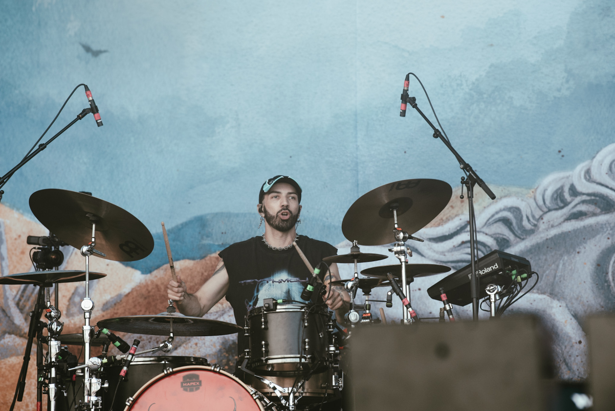 Landmvrks – Die französischen Metalcore-Durchstarter lieferten auf dem Acker ab. – Kévin D’Agostino.