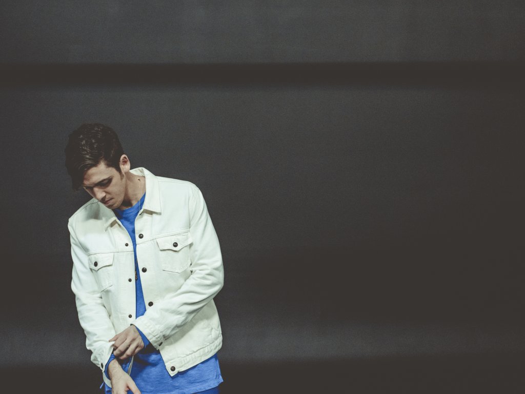 Lauv