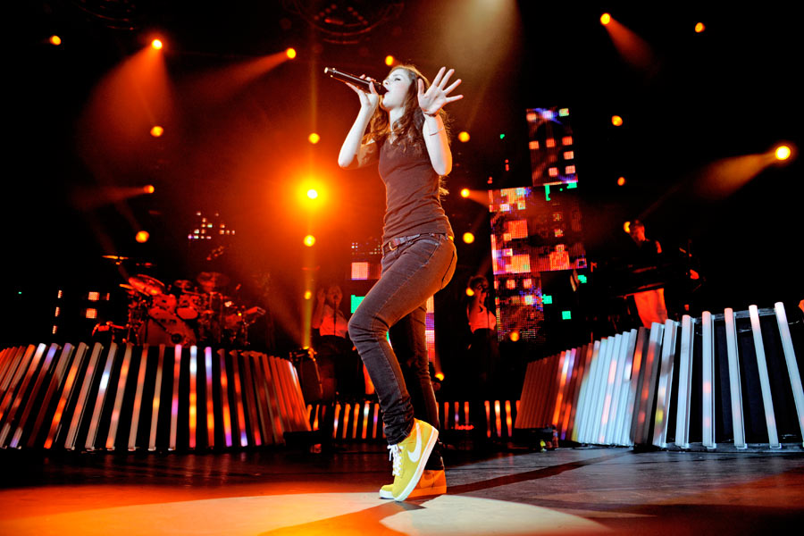 Lena Meyer-Landrut – Die ESC-Gewinnerin tourt durch Deutschland. – ...kaum beeindrucken.