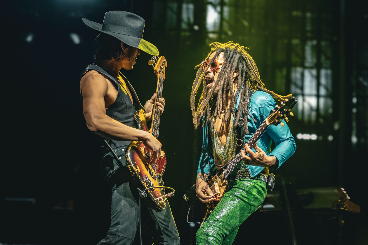Lenny Kravitz – Lenny Kravitz.