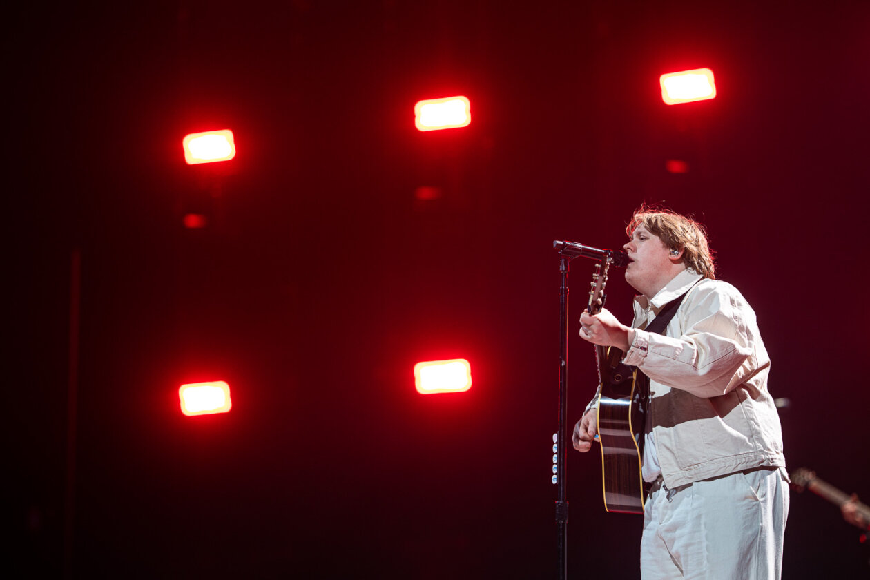 Der schottische Singer/Songwriter-Star auf Besuch in der Hauptstadt. – Lewis Capaldi.