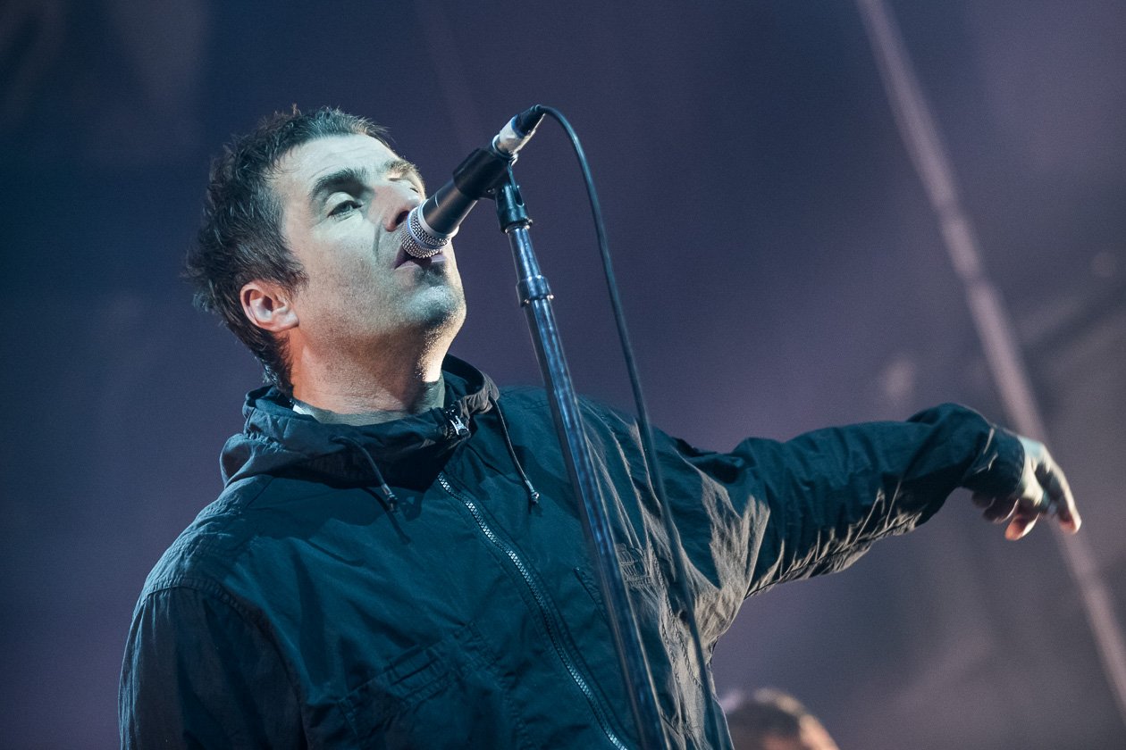 Der legendäre Britrocker und Ex-Oasis-Sänger beim Nachholtermin in der Domstadt. – Liam Gallagher.