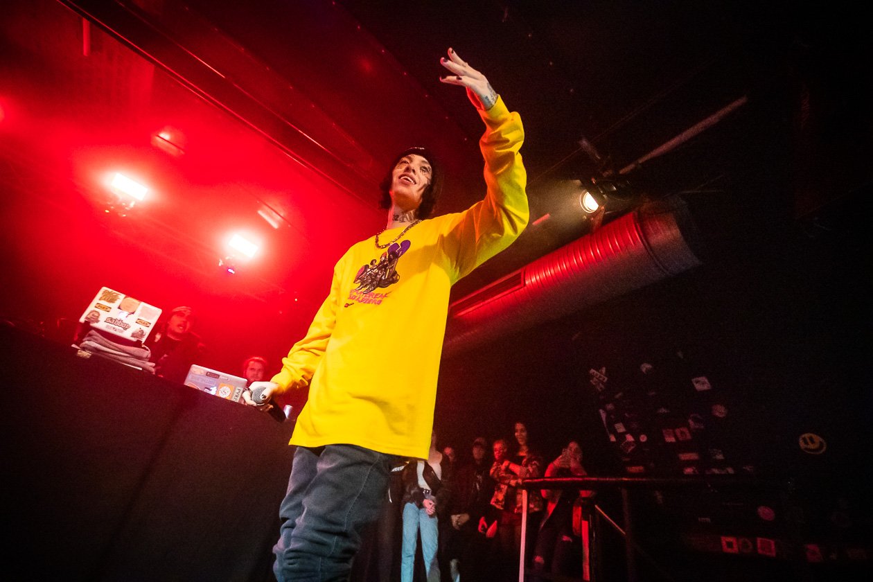 Der Protagonist des Internet-Hypes "Betrayed" stellt sein Debüt "Total Xanarchy" live vor. – Lil Xan.