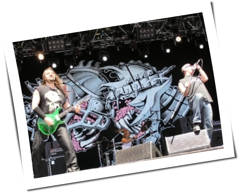 Lillian Axe