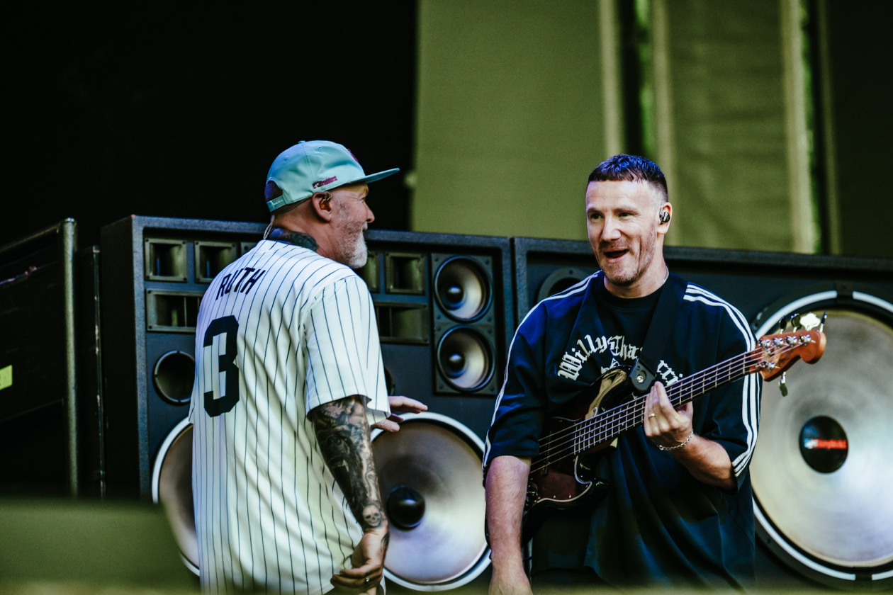 Limp Bizkit – Limp Bizkit.