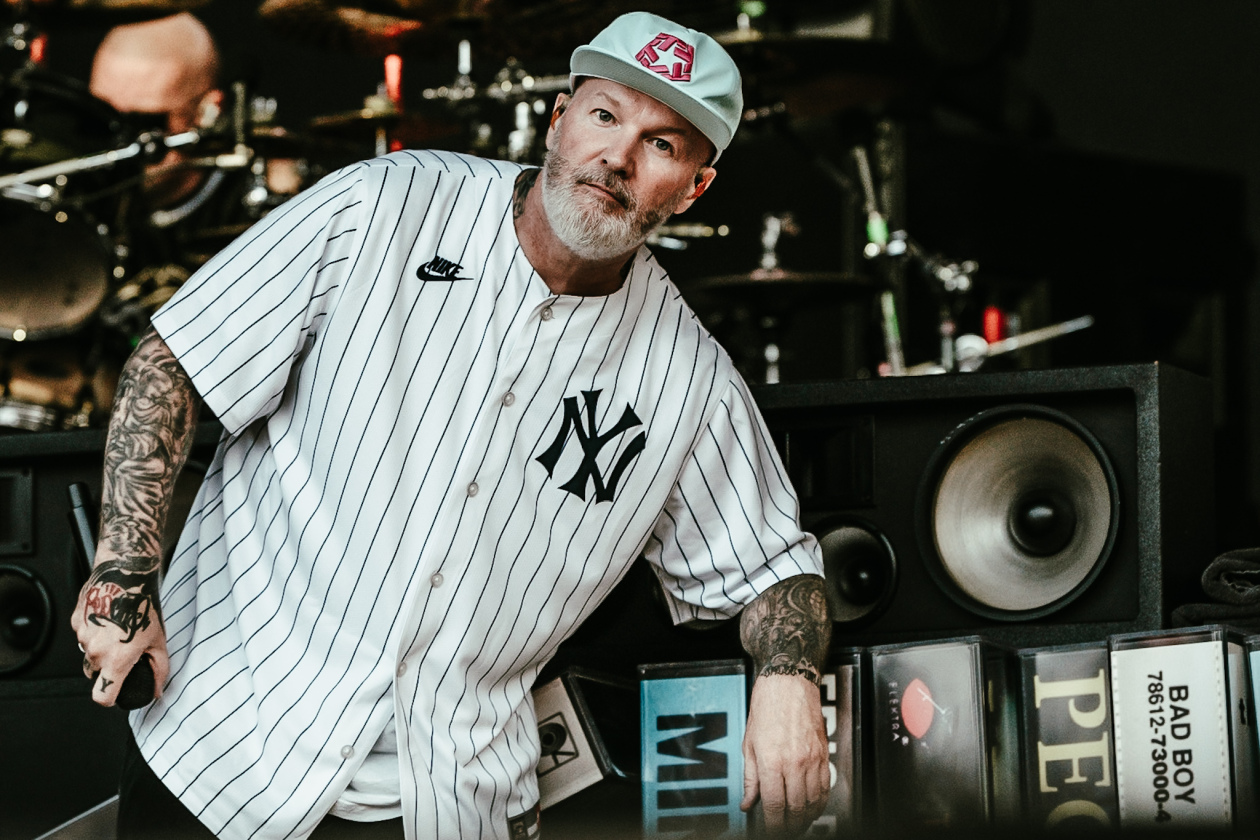 Limp Bizkit – Zwischen Therapie und Gottesdienst: Bei jedem Song reißen die Amerikaner die Wuhlheide ab. – Fred Durst.
