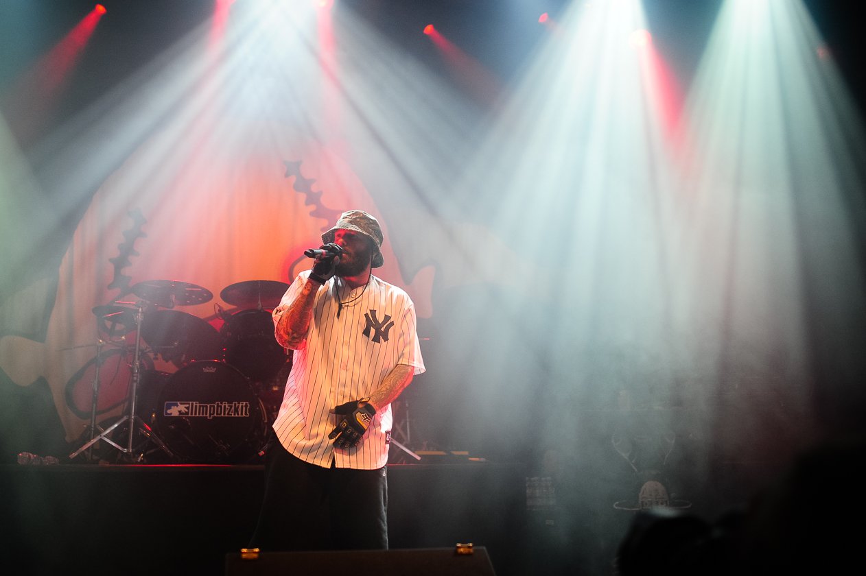 Limp Bizkit – Als wäre kein Tag veragangen: Fred Durst, Wes Borland und Co. räumen ab. – Fred Durst.