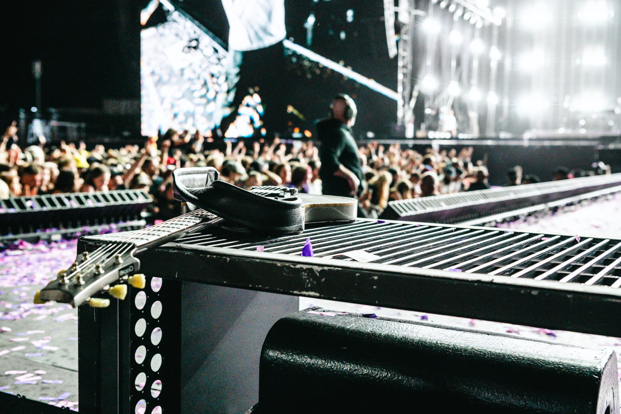 Spagat zwischen Vergangenheit und Gegenwart: Mike Shinoda, Emily Armstrong und Band. – Linkin Park.