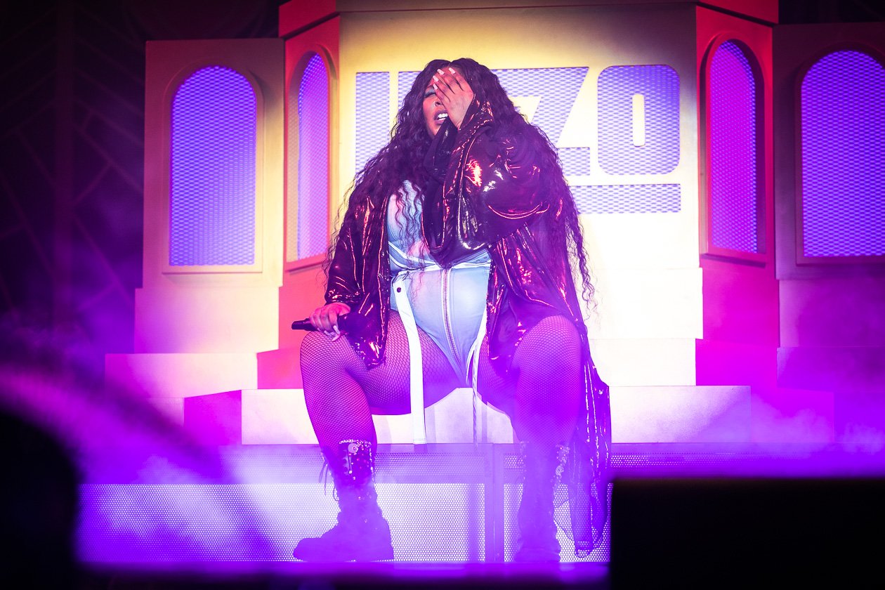 Die Rapperin und Aktivistin 2019 mit dem Album "Cuz I Love You" on tour. – Lizzo.
