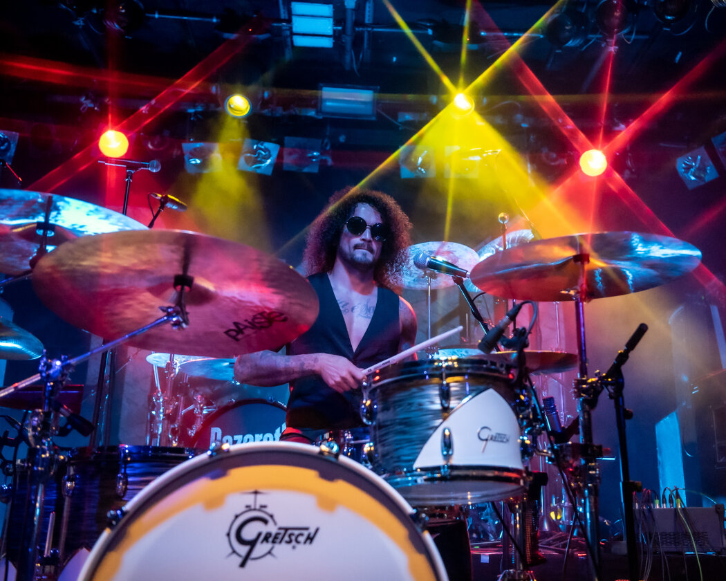 Bluesrock und einnehmende Bühnenpräsenz: Support für Nazareth. – Lord Bishop Rocks.