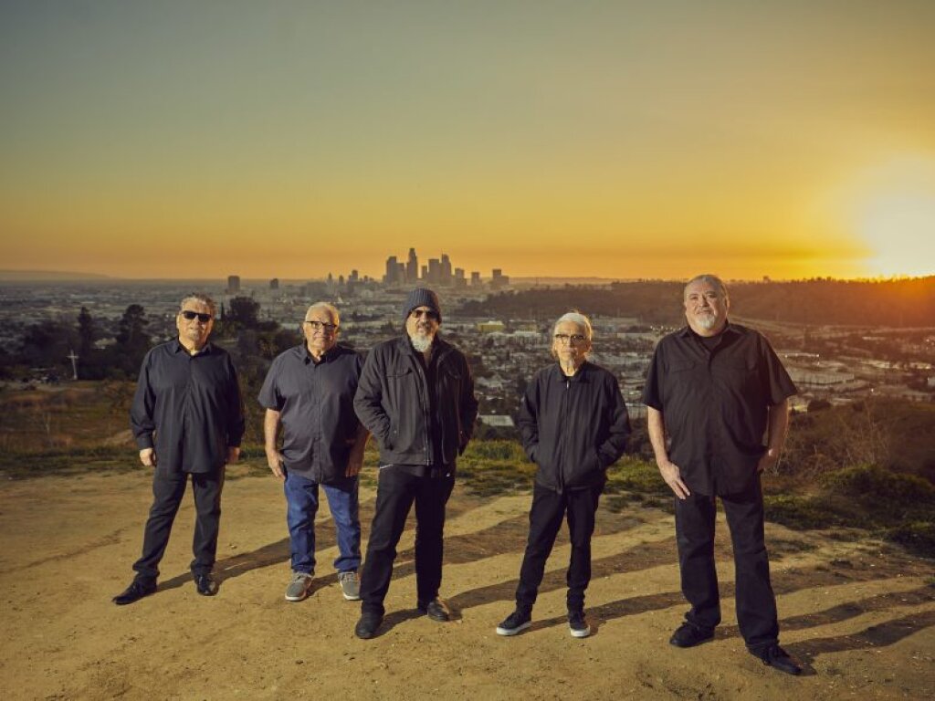 Los Lobos