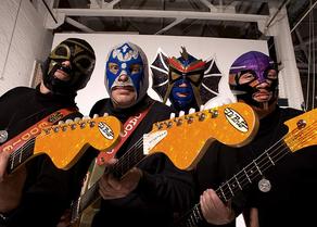 Los Straitjackets