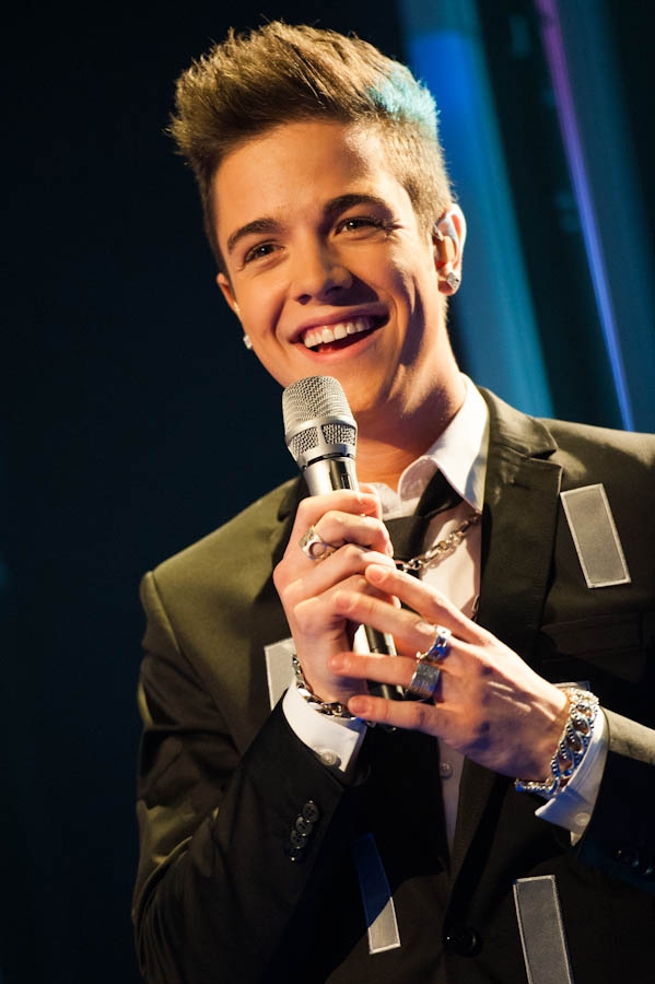 Luca Hänni – Unter den letzten 3 Kandidaten der 9. Staffel. – DSDS 2012 - Das Halbfinale.