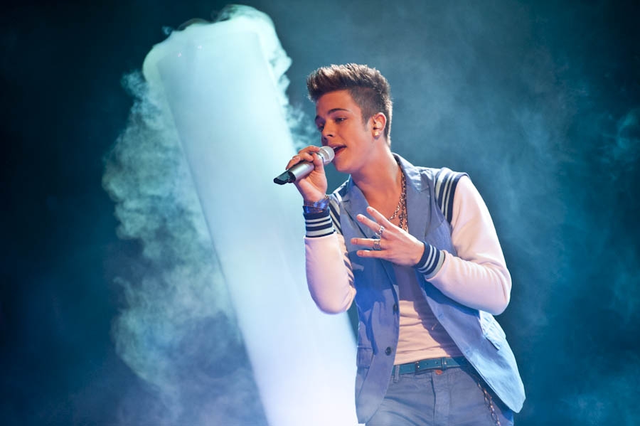 Daniele Negroni vs Luca Hänni. – DSDS 2012 - Das Finale.