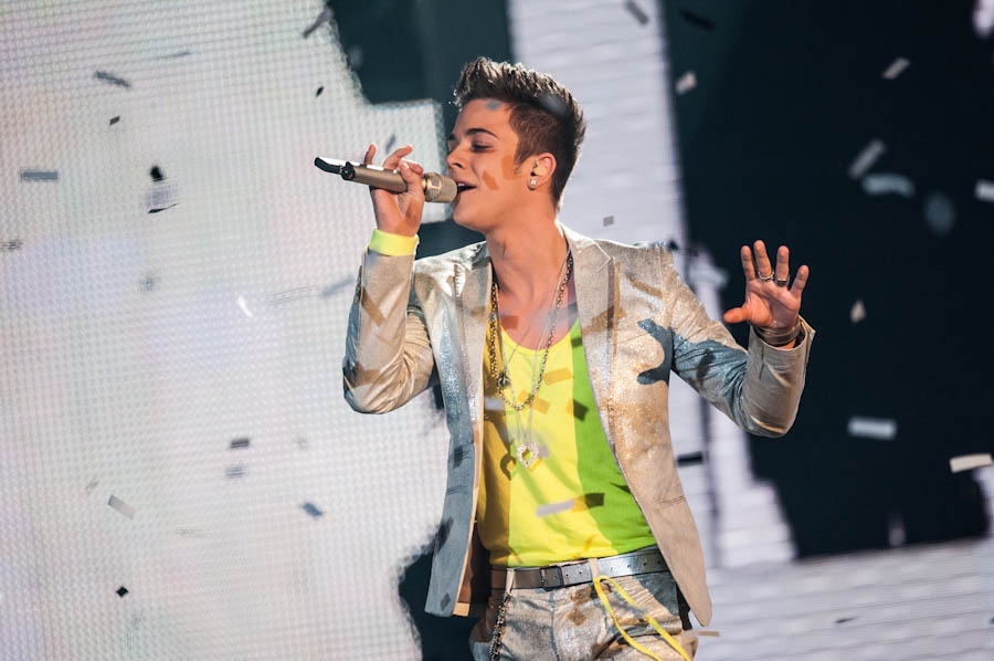 Daniele Negroni vs Luca Hänni. – DSDS 2012 - Das Finale.