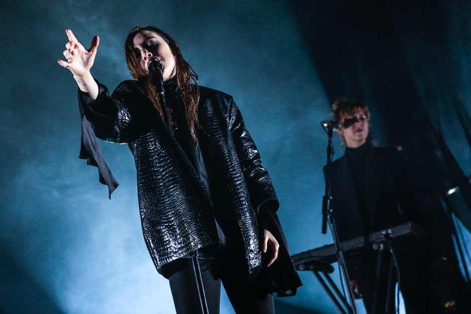 Lykke Li – Eine gewohnt starke Liveshow der schwedischen Indiepop-Perle. – ... am ersten Festivaltag auf.