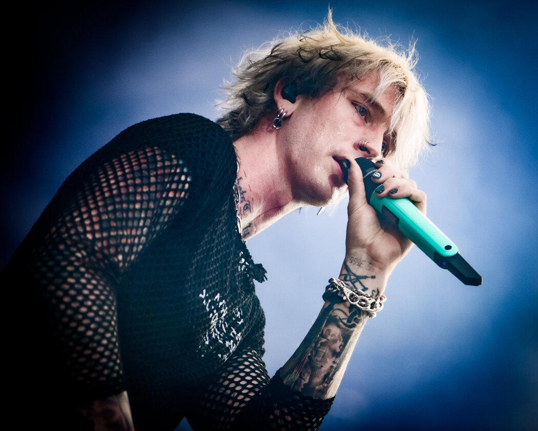 Nach den Gigs bei Rock im Park und Rock am Ring gleich weiter in die Hauptstadt: MGK und Band. – Machine Gun Kelly.