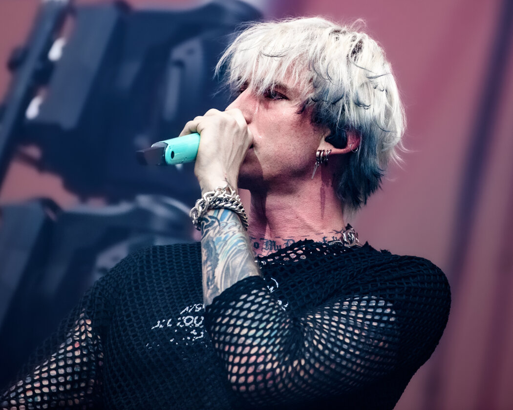 Machine Gun Kelly – Nach den Gigs bei Rock im Park und Rock am Ring gleich weiter in die Hauptstadt: MGK und Band. – MGK.