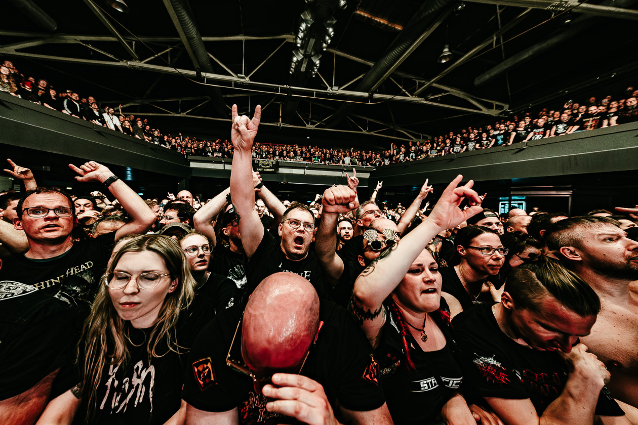 Machine Head – Fans.