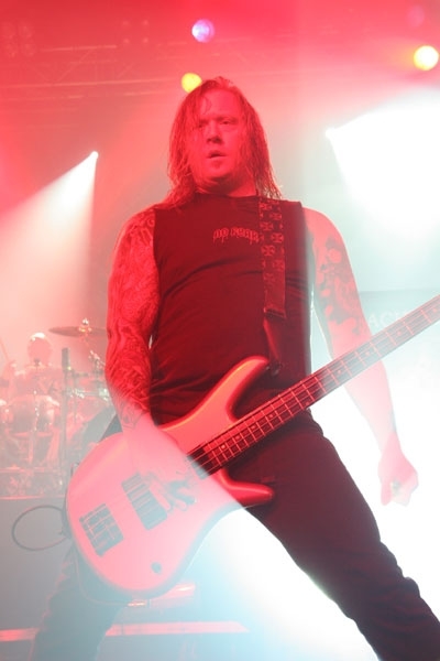Machine Head – Trotz/wegen wechselnder Gitarristen war der Auftritt erst richtig interessant. – 