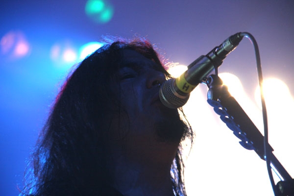 Machine Head – Trotz/wegen wechselnder Gitarristen war der Auftritt erst richtig interessant. – 