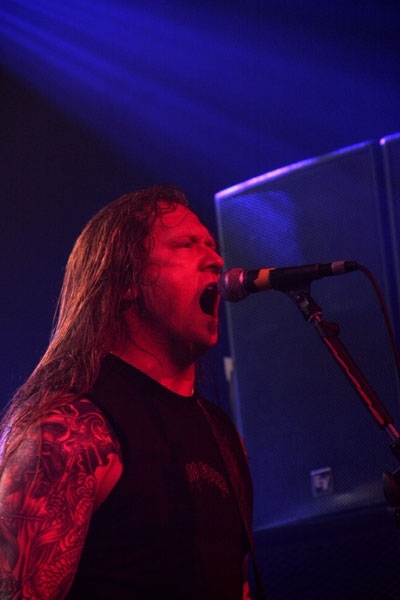 Machine Head – Trotz/wegen wechselnder Gitarristen war der Auftritt erst richtig interessant. – 