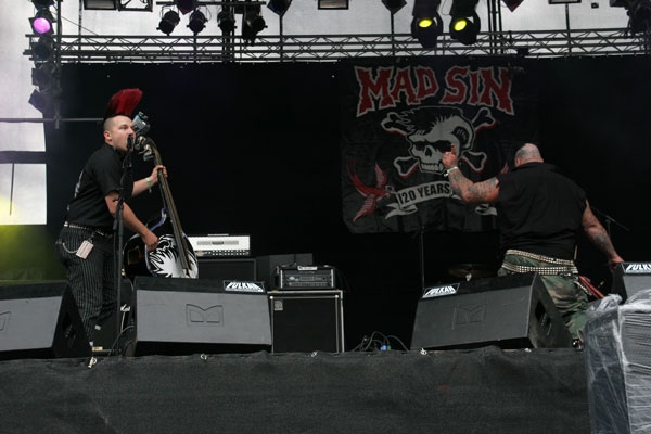 Auch als Außenseiter auf dem Festival ne Bank. – Mad Sin in action