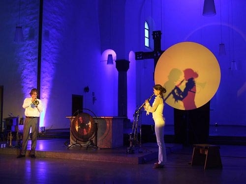 " ... dass Musik nicht nur Klang ist": Markus Stockhausen & Rolf Zavelberg. – " ... dass Musik nicht nur Klang ist."
