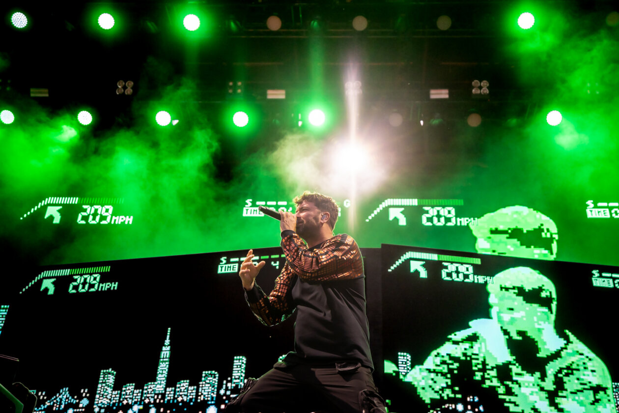 Ein Rostocker in Hamburg: 15.000 wollen Marteria auf seiner "Vollkontakt"-Tour sehen. – Marteria.