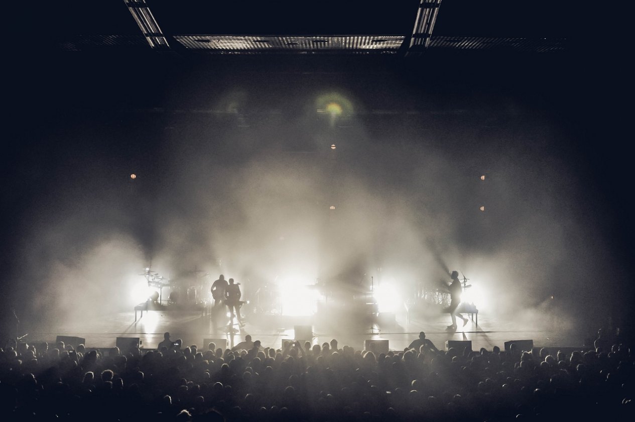 21 Jahre Mezzanine. Mit allen Gästen. – Massive Attack.