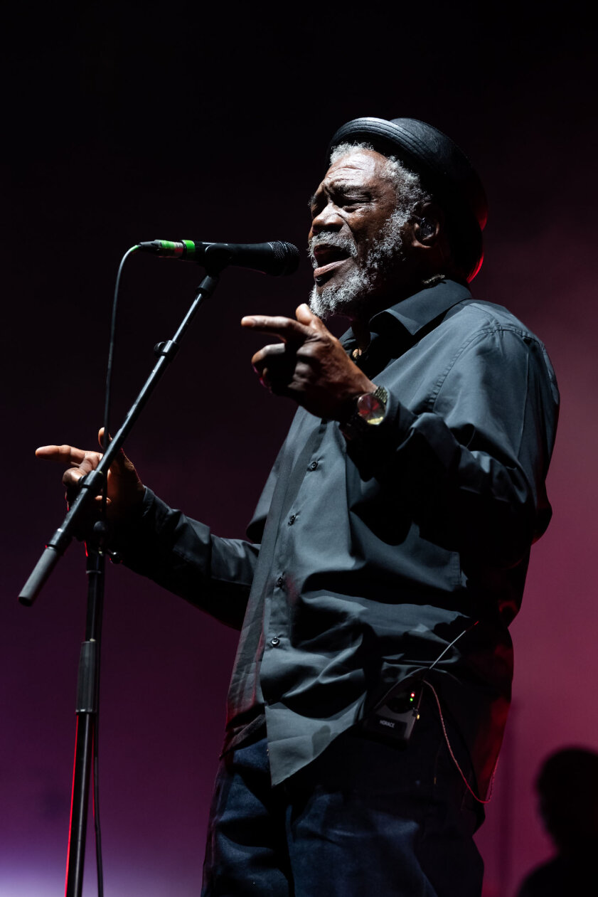 Massive Attack – Massive Attack.