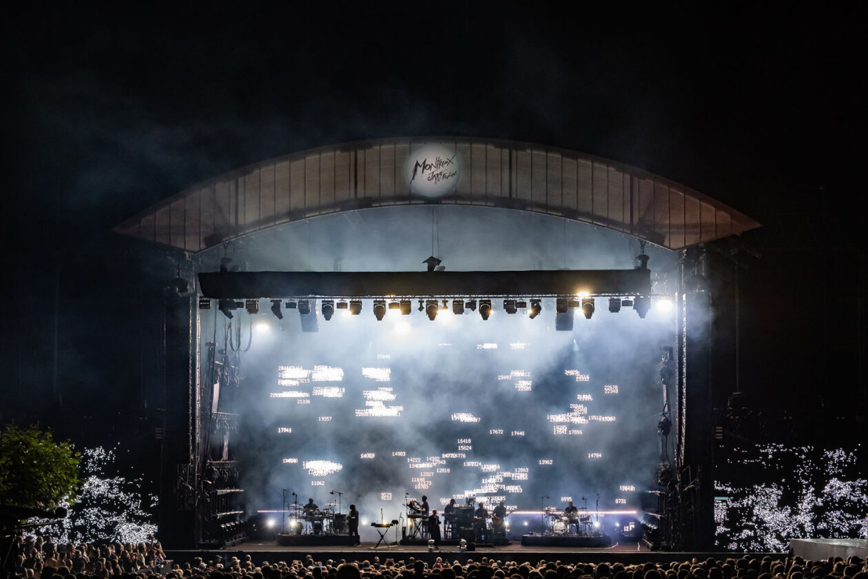 Massive Attack – Massive Attack.