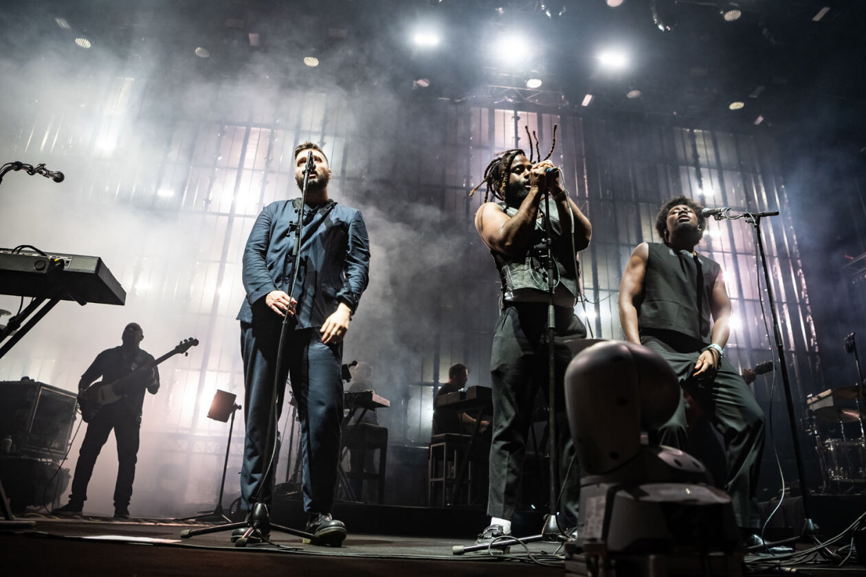 Massive Attack – Massive Attack.