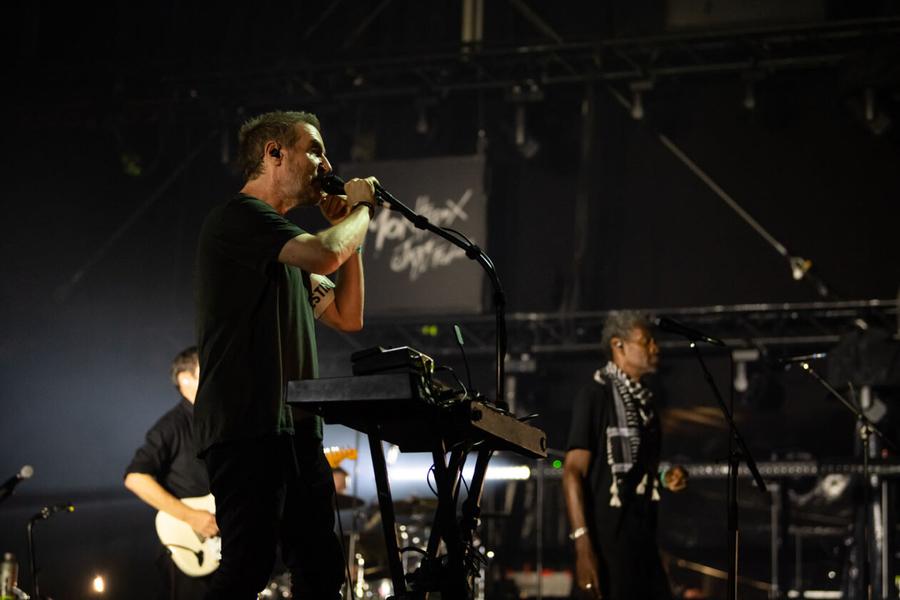 Massive Attack – Massive Attack.