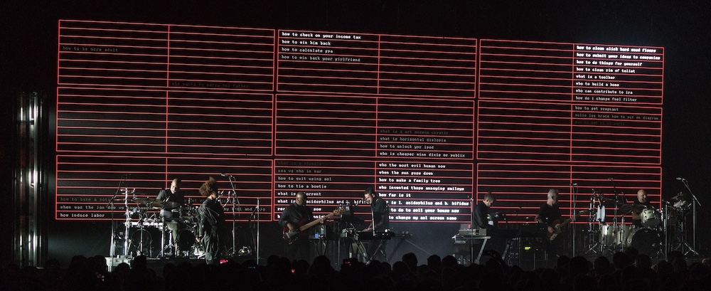 Die britischen Trip Hop-Legenden zurück auf Deutschlandtour. Natürlich ausverkauft. – Massive Attack.