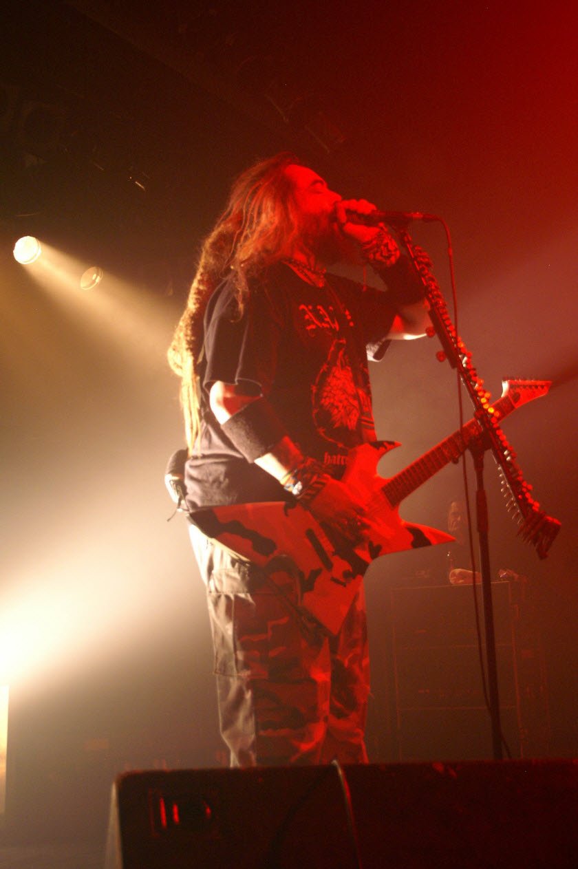 Max & Igor Cavalera – Max und Igor führen das legendäre Sepultura-Album "Roots" komplett auf. – Max.