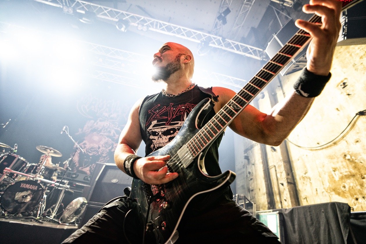 Max & Igor Cavalera – Die Metal-Brüder spielen vor ausverkauftem Haus legendäres Sepultura-Material. – Marc Rizzo.