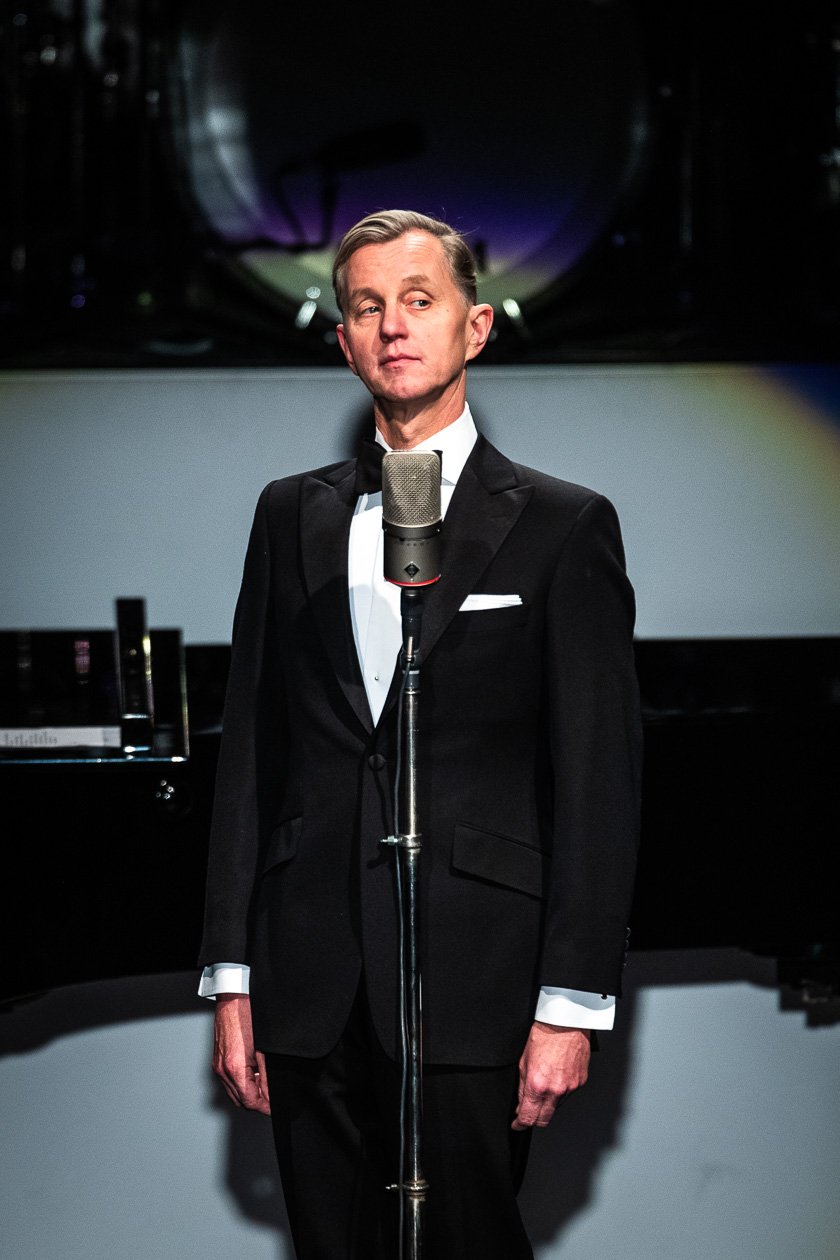 Max Raabe / Palastorchester – "Der perfekte Moment ... wird heut verpennt". – Max Raabe.