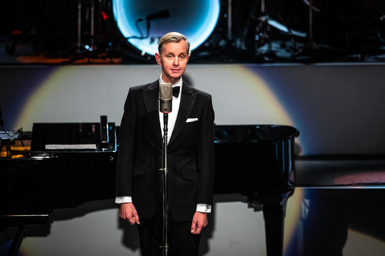 Max Raabe / Palastorchester – "Der perfekte Moment ... wird heut verpennt". – Max Raabe.
