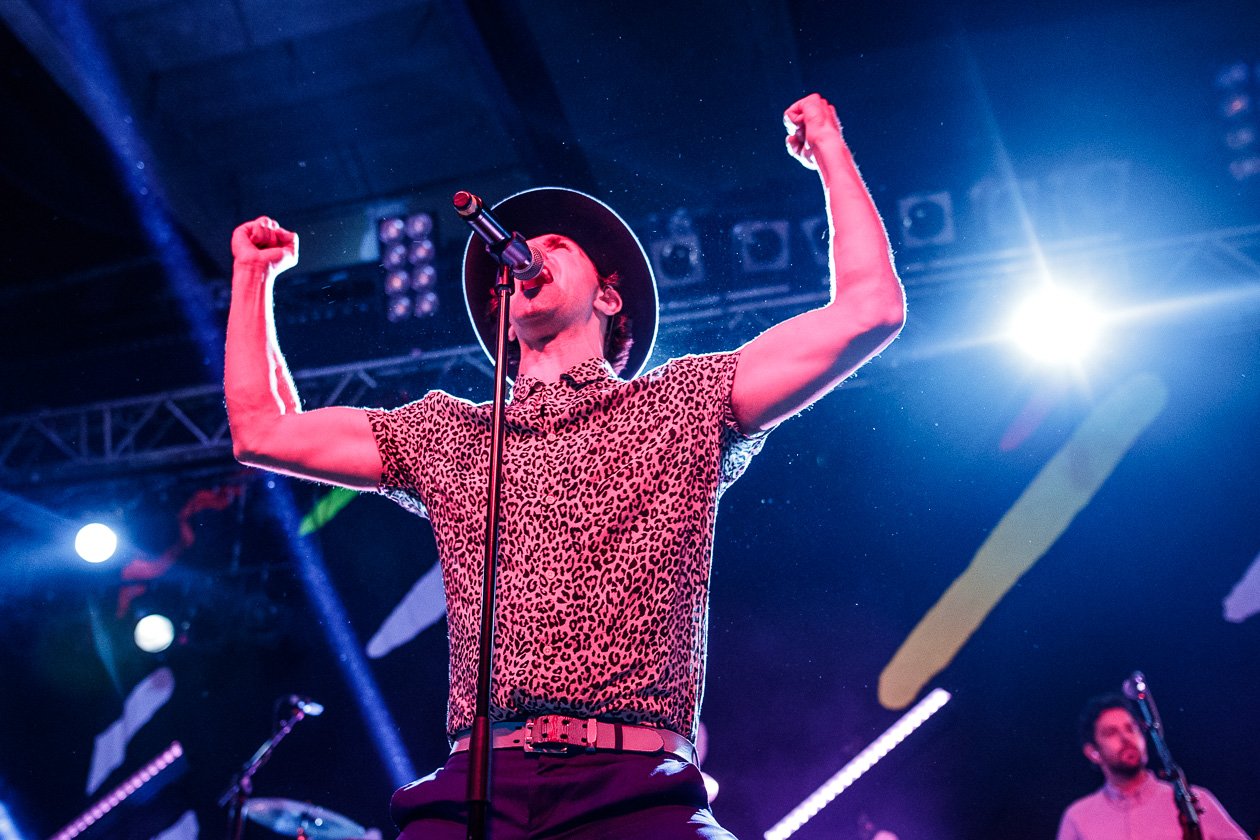 Maximo Park – Indiesport pur: Paul Smith und Kollegen live in der Domstadt. – Starke Show.