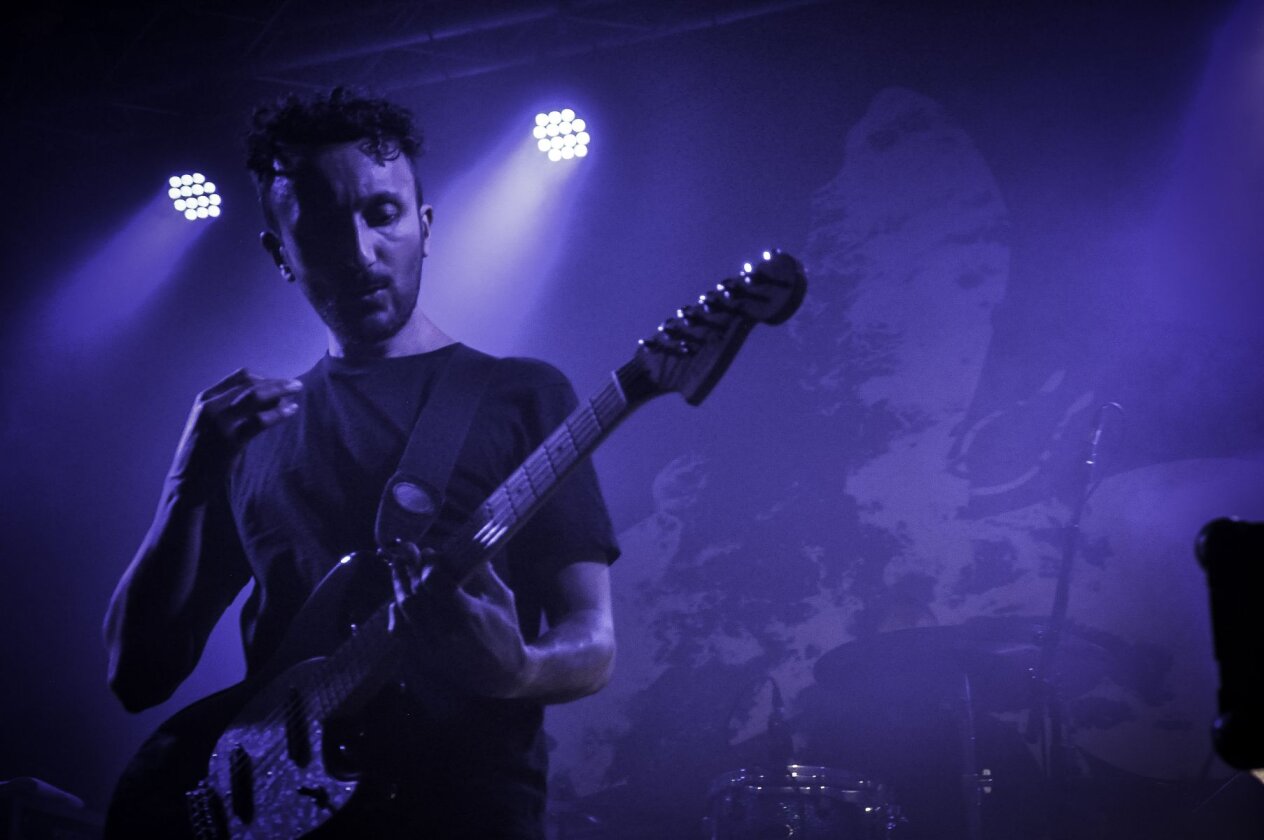 Livemusik ist zurück – Maybeshewill auch. Mit ihrem ersten Gig seit vier Jahren starten die Post-Rocker ihre Tournee in Köln. – Robin Southby.