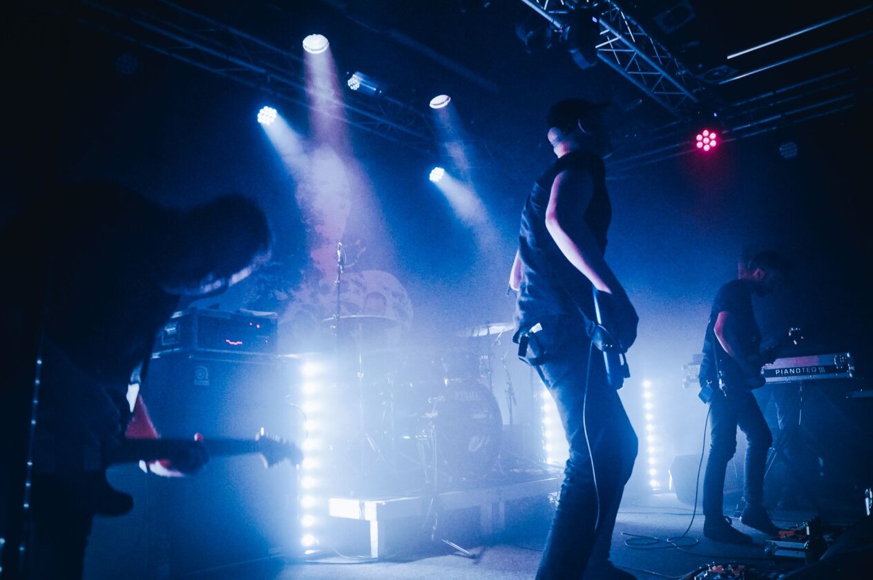 Livemusik ist zurück – Maybeshewill auch. Mit ihrem ersten Gig seit vier Jahren starten die Post-Rocker ihre Tournee in Köln. – Und Maybeshewill sind es auch wieder.