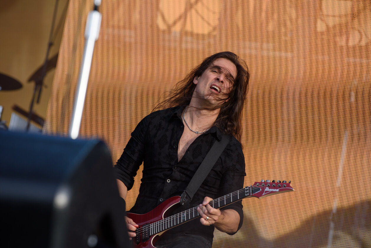 Megadeth – Als Dave Mustaine und Co. die Bühne betreten, geht Wacken steil. – Kiko Loureiro.