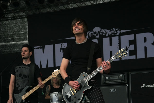 Live doch besser als auf CD. – Megaherz in action