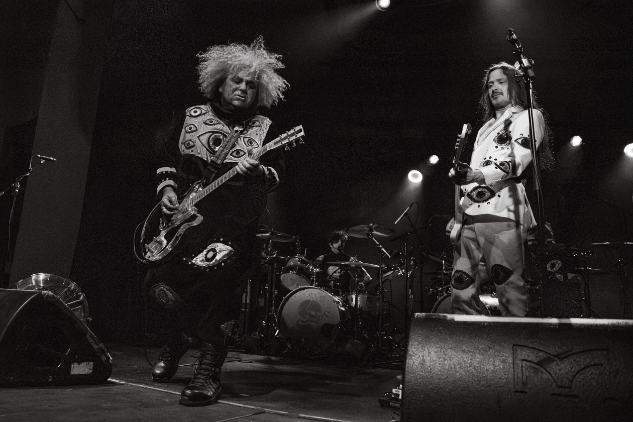 King Buzzo und Band bringen die Hauptstadt zum Kochen. – Melvins.