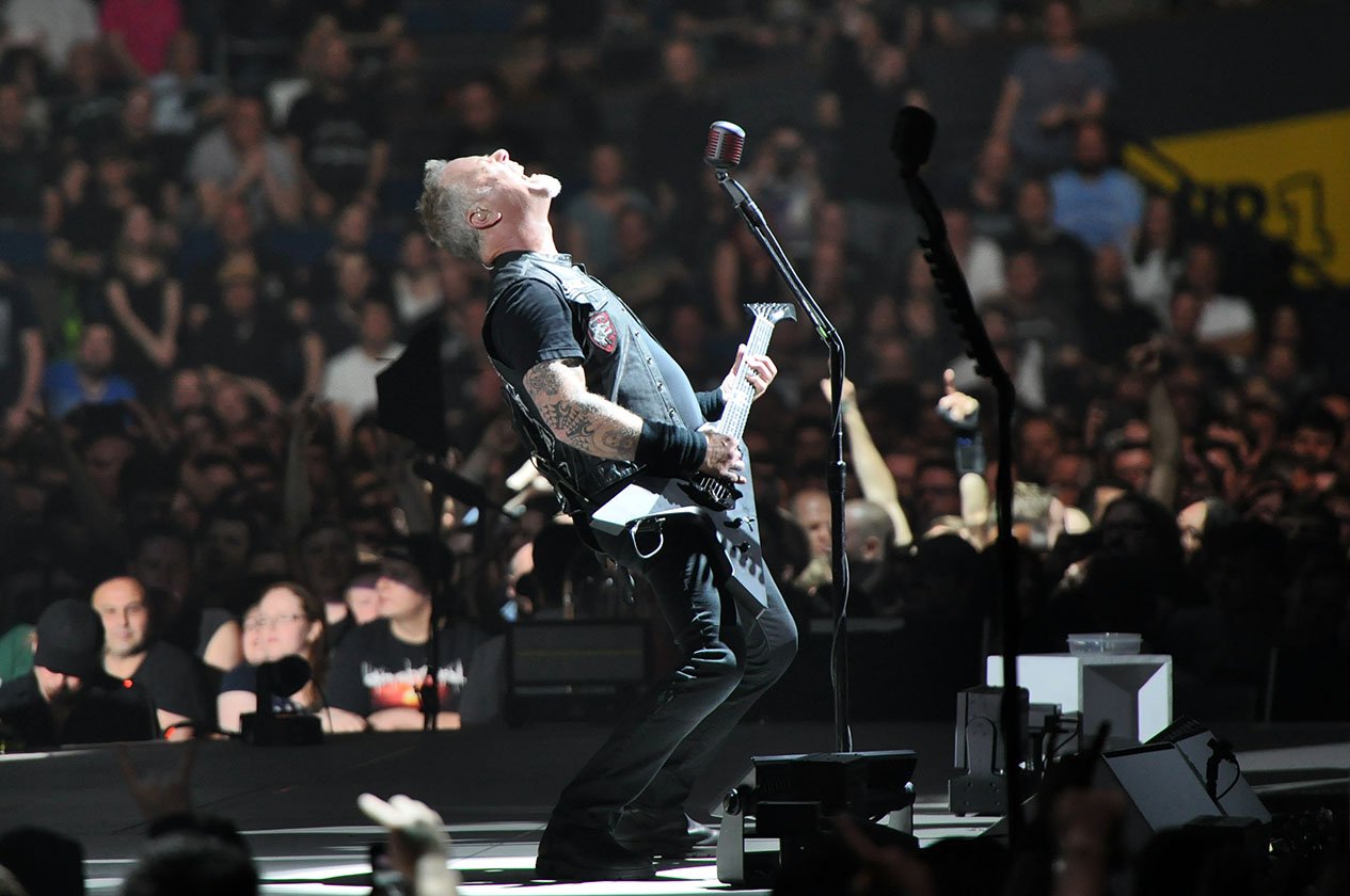 Metallica – Ein intimer und intensiver Auftritt vor 15.000 Zuschauern. – Zum zweiten ...