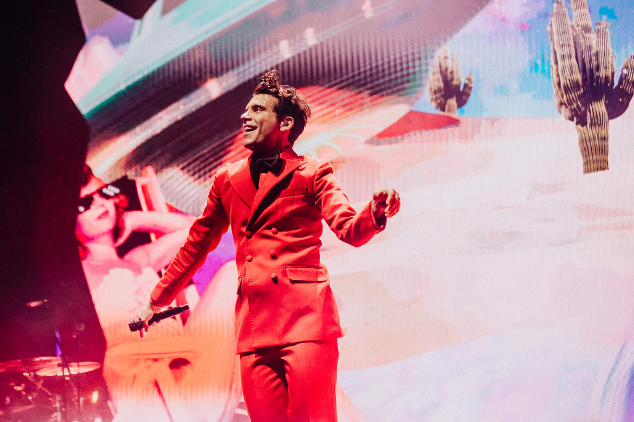 Der Singer/Songwriter und Producer ist ein eher selten gesehener Gast in Deutschland. – Mika.
