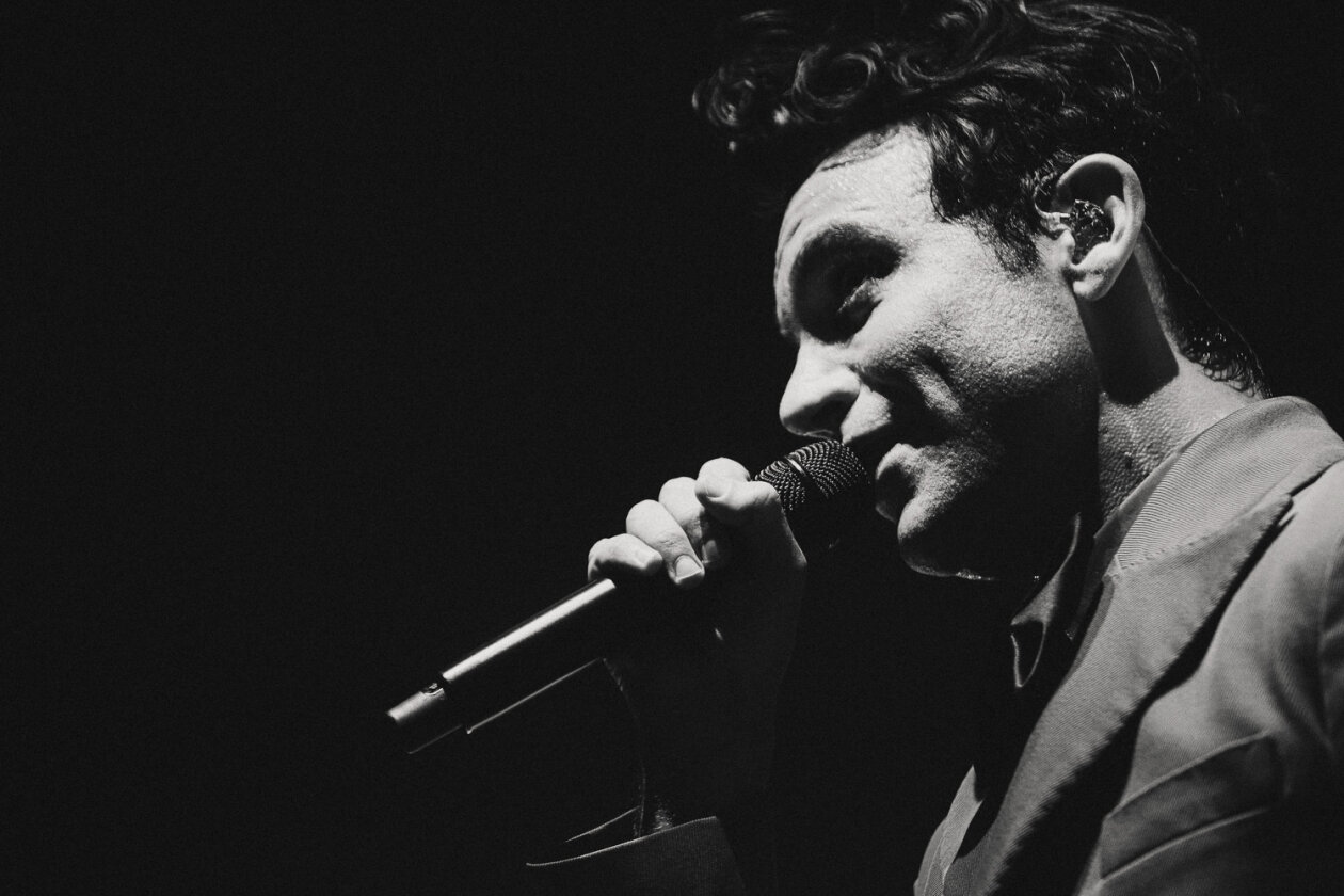 Der Singer/Songwriter und Producer ist ein eher selten gesehener Gast in Deutschland. – Mika.
