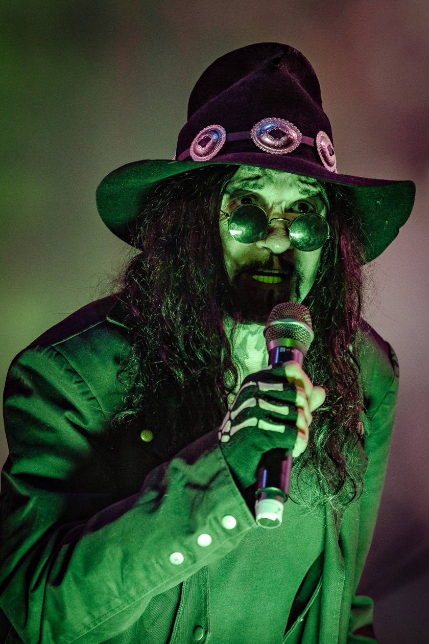 Al Jourgensen und Band rissen am Wacken-Donnerstag die Hütte ab. – Ministry.